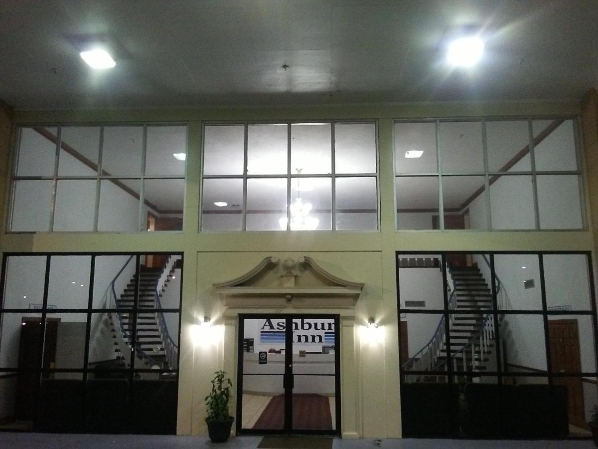 Ashburn Inn Of 매닝 외부 사진